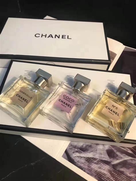 chanel perfume women bowral|Chanel perfume sets clear.